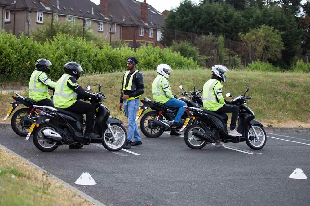 CBT Instructor giving instructions 