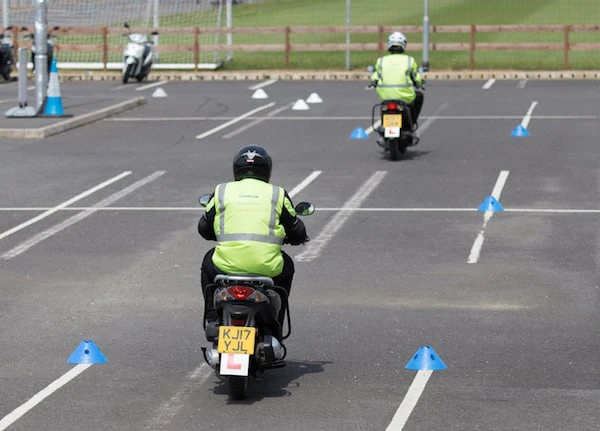 People taking part in a CBT Test